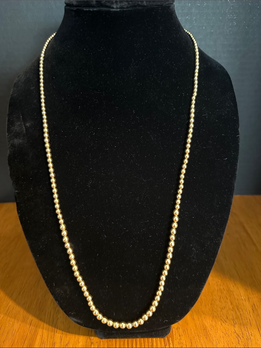 Napier vintage 80’s goldtone ball chain necklace. 29” claw clasp